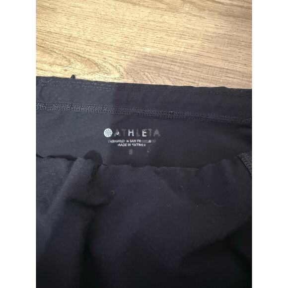 Athleta Black Cropped Leggings Capri Zip Pocket Athletic Yoga Pants Mesh Side S - Picture 5 of 5